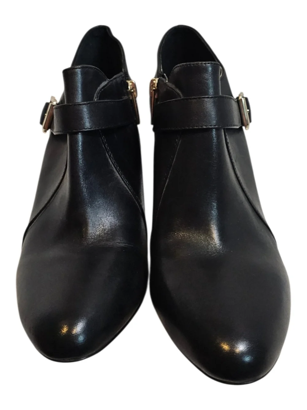 Vince Camuto Size 9 Vonilesa Black Leather Booties